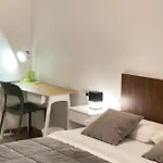 Smart-central-apartment-gold-elegant-style アパート ベルガモ