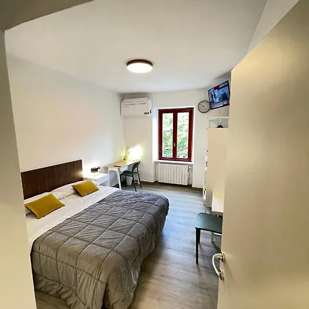 Smart Gold Elegant Style *